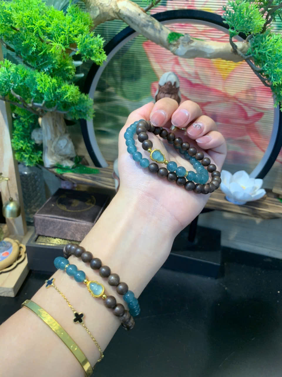 Chuỗi đôi trầm đen Kỳ Nam mix ngọc lam thuỷ + charm hồ lô 6mm